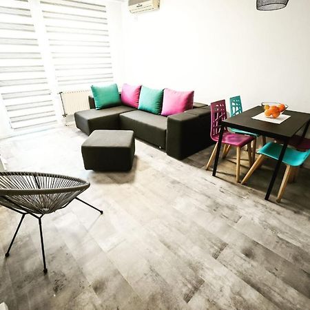 Chill Out Apartment Novi Sad Exterior foto