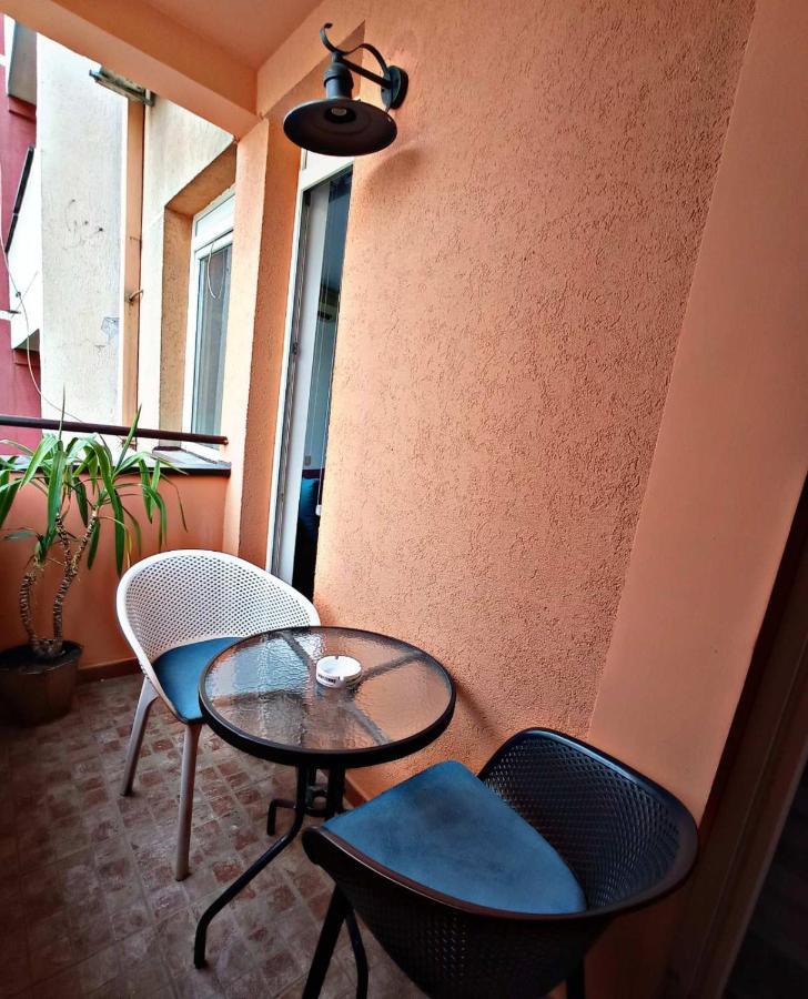 Chill Out Apartment Novi Sad Exterior foto